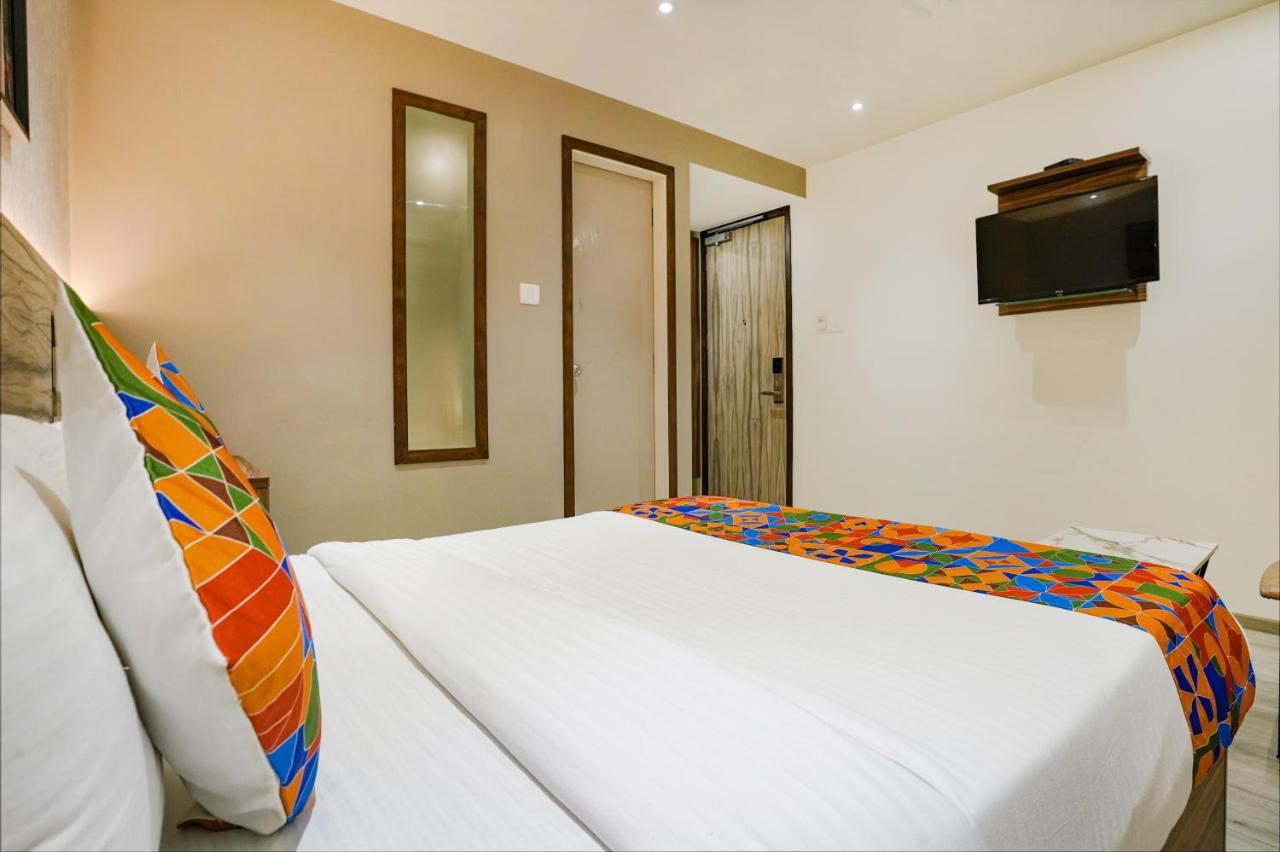 Fabexpress The Dream Residency - Nr Mumbai International Airport Hotel Exterior photo